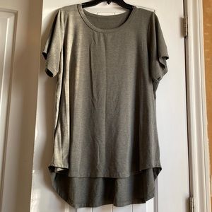 Olive + Rose Green button back high low blouse